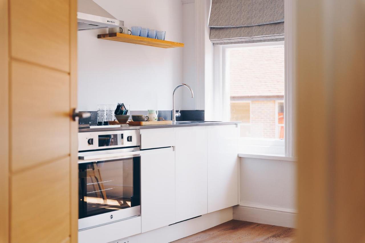 South Street Apartments Chichester Ngoại thất bức ảnh