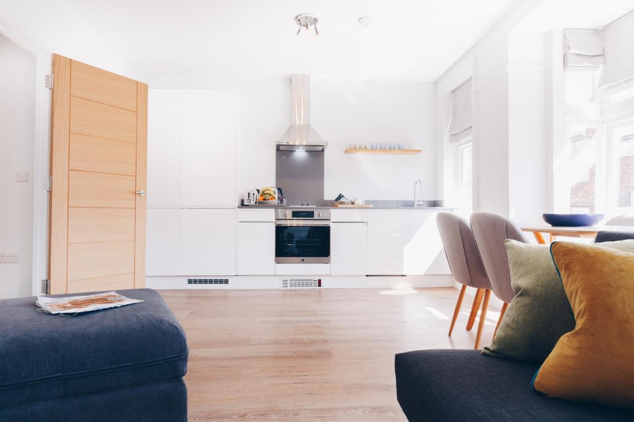 South Street Apartments Chichester Ngoại thất bức ảnh