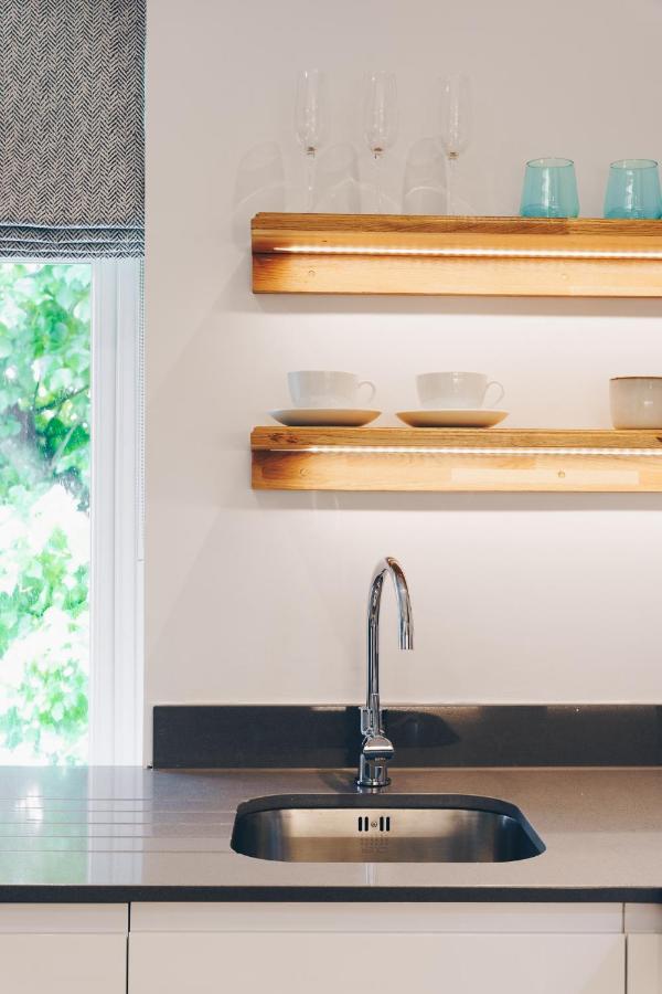 South Street Apartments Chichester Ngoại thất bức ảnh