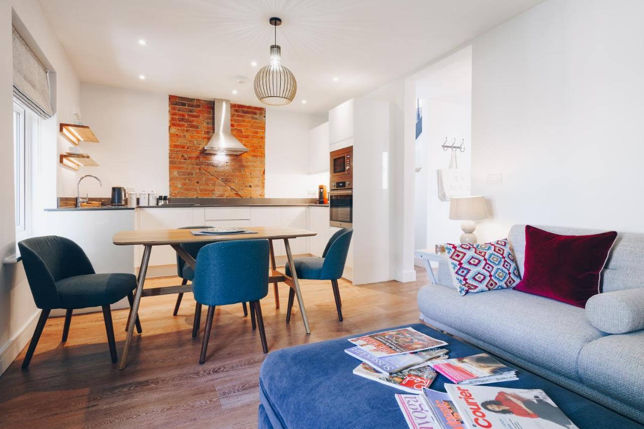 South Street Apartments Chichester Ngoại thất bức ảnh